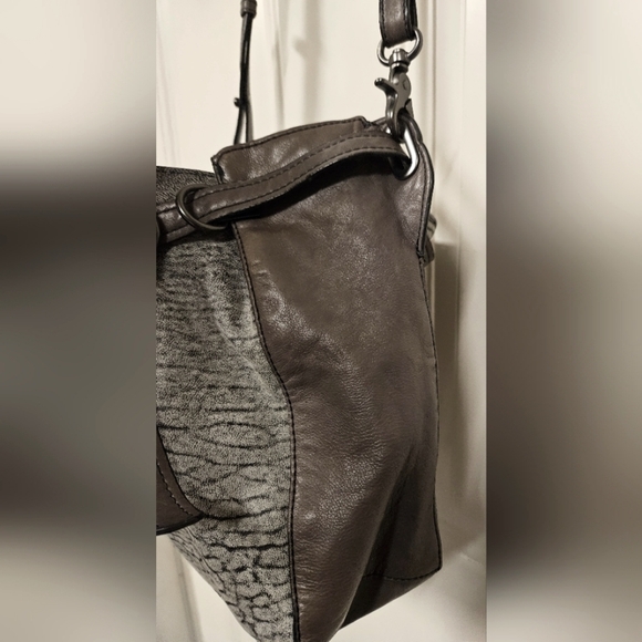 KOOBA Parker Neiman Marcus Gray  LEATHER PURSE crossbody bucket handbag - Picture 7 of 16